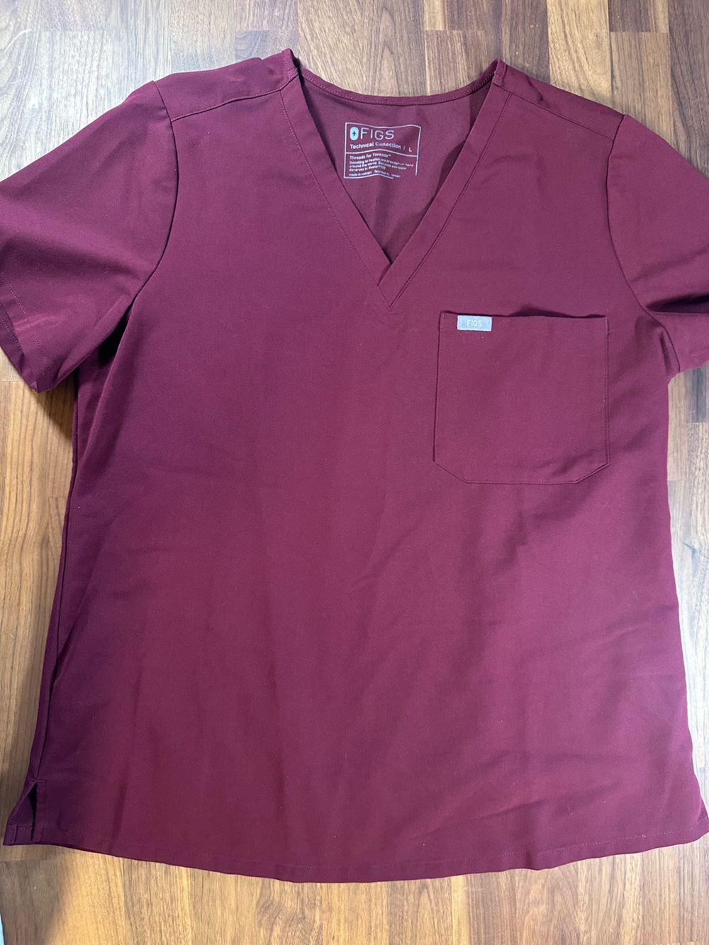 FIGS Scrub Top Large Burgundy Wine V Neck Technical Collection Medical